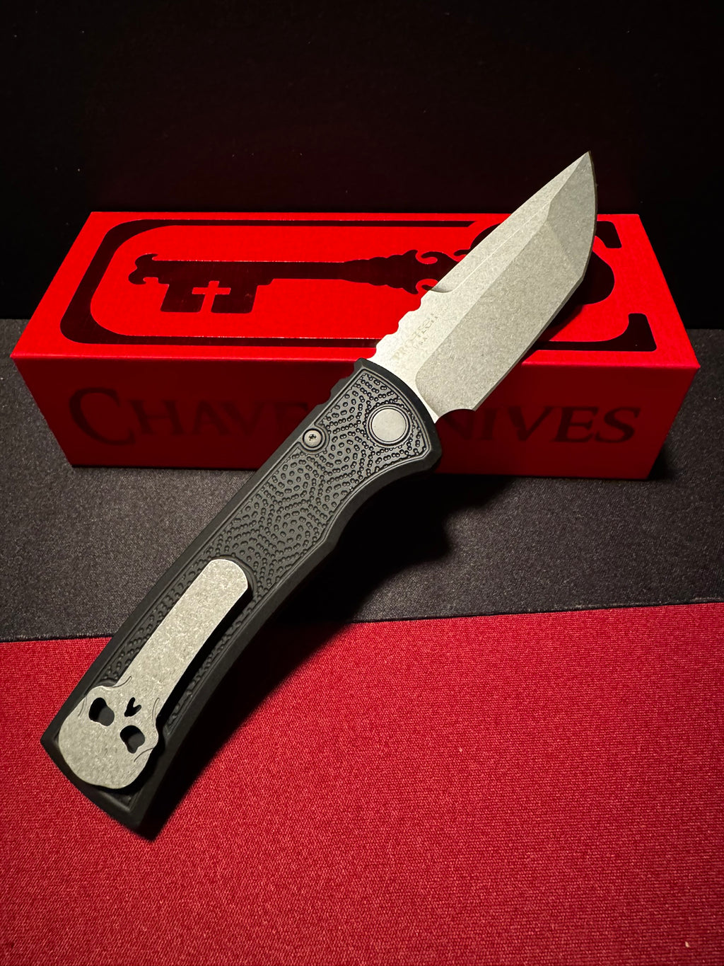 Chaves Knives Redencion 229 Automatic Knife - Black Spiral Stipple Handle