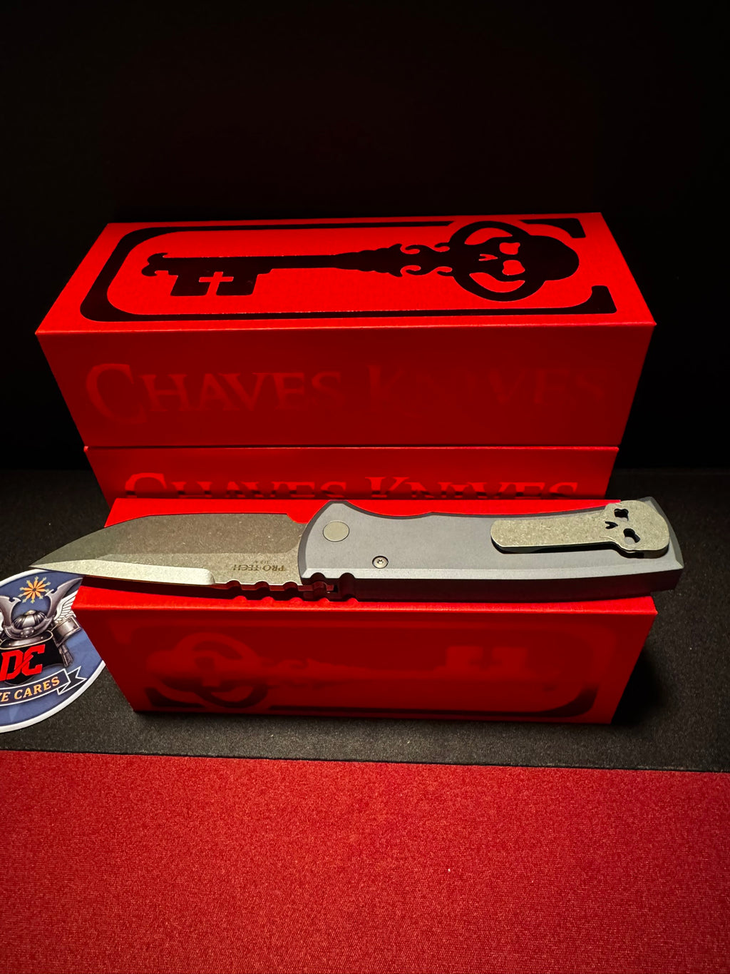 Chaves Knives Redencion Automatic Knife - Stonewash Grey Aluminum