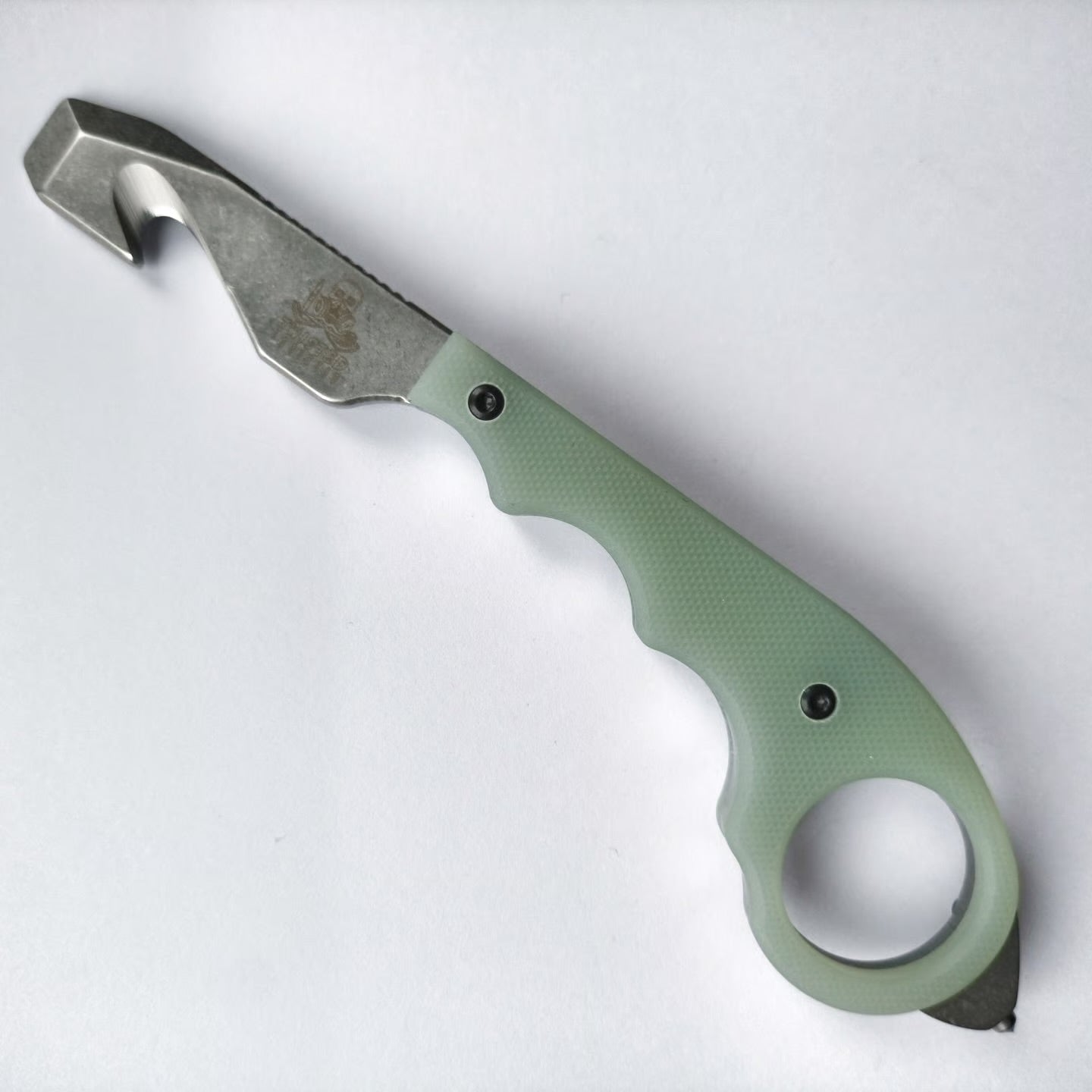 Twisted Assisted KEEP-SAFE Pry Bar