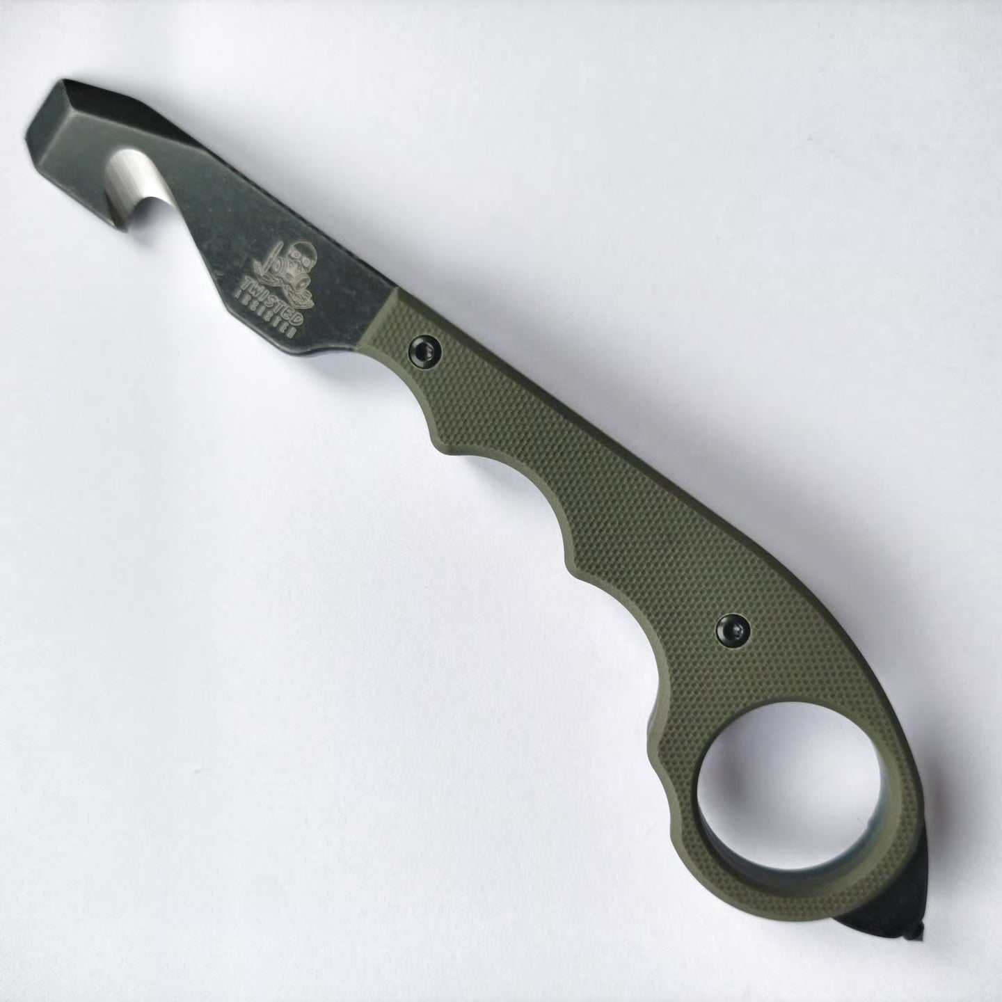 Twisted Assisted KEEP-SAFE Pry Bar